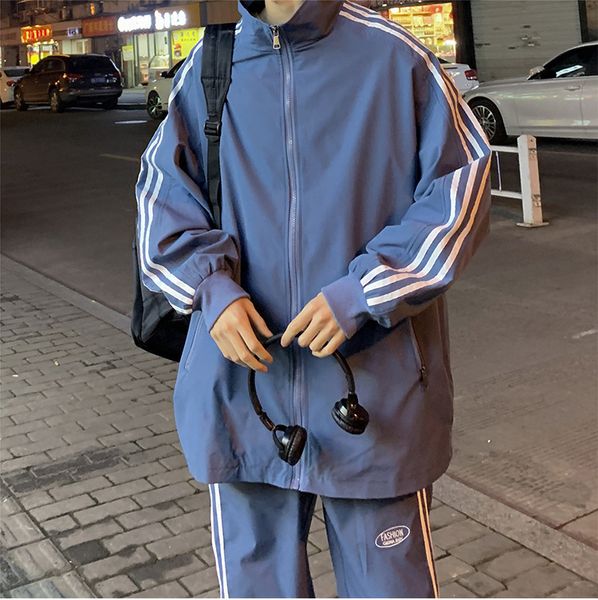 casual sports suit stylish stripe jacket plus size 20 autumn and winter new men's tracksuits youth loose trousers, Gray 
casual sports suit stylish stripe jacket plus size 20 autumn and winter new men's tracksuits youth loose trousers, Gray