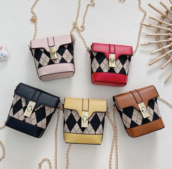 fashion girl handbag kids chain cross small bag spring kids change bucket shoulder bags coin purse, Black
fashion girl handbag kids chain cross small bag spring kids change bucket shoulder bags coin purse, Black