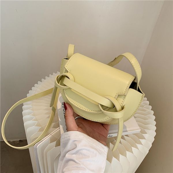 2021 candy color small saddle female summer bag one-shoulder new ins of fashion korean messenger popular version onsfx
2021 candy color small saddle female summer bag one-shoulder new ins of fashion korean messenger popular version onsfx