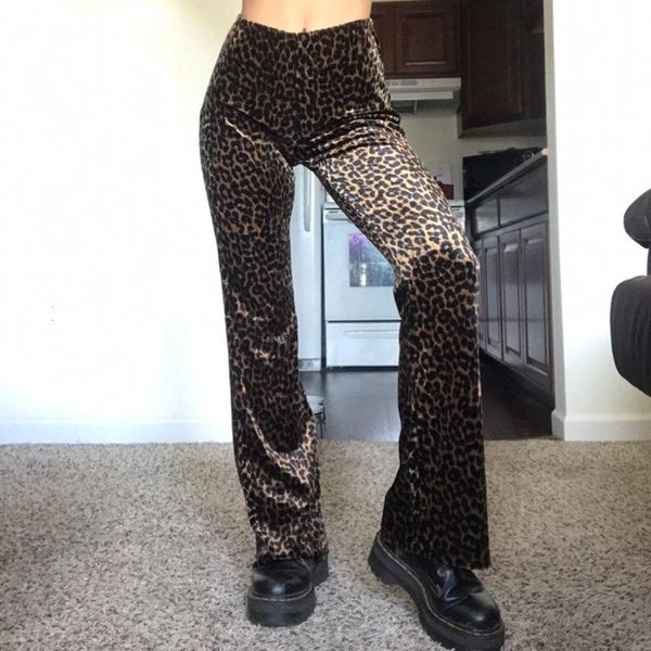 women's pants & capris women leopard printed velvet skinny lady full length fashion chic trouser 2022 elastic waist mid flare leg, Black;white
women's pants & capris women leopard printed velvet skinny lady full length fashion chic trouser 2022 elastic waist mid flare leg, Black;white