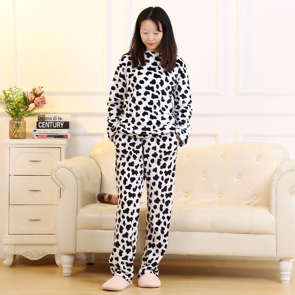 2021 new winter flannel in woolen pyjamas of warm thick house clothes women soft veet women's pajamas flg2, White
2021 new winter flannel in woolen pyjamas of warm thick house clothes women soft veet women's pajamas flg2, White