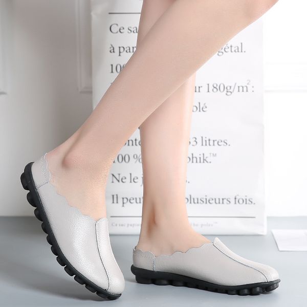 genuine leather korean women's flat-bottom mother shoes plus size beanie casual soft-soled non-slip shallow mouth pregnant women shoess
genuine leather korean women's flat-bottom mother shoes plus size beanie casual soft-soled non-slip shallow mouth pregnant women shoess