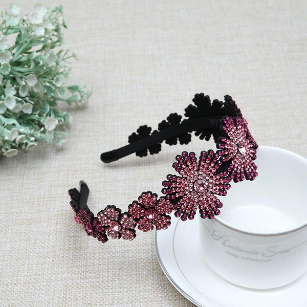 hair clips & barrettes retro women's multicolor sunflower luxury czech crystal non-slip border girl hairpin ladies fancy accessories he, Golden;silver
hair clips & barrettes retro women's multicolor sunflower luxury czech crystal non-slip border girl hairpin ladies fancy accessories he, Golden;silver