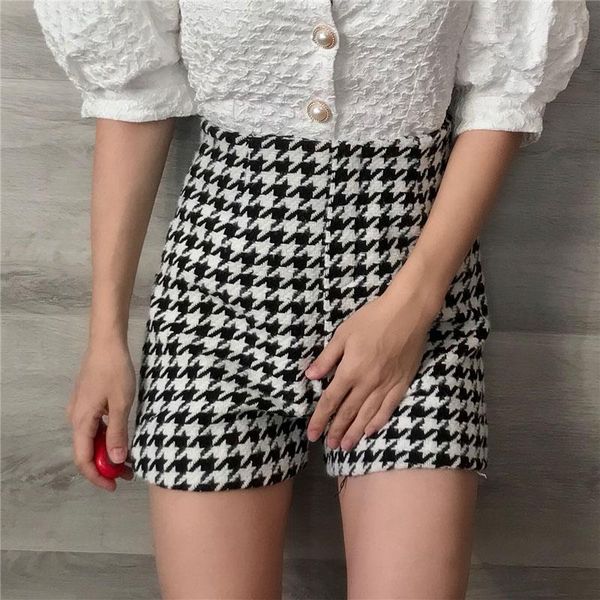 women's shorts vintage houndstooth woolen women spring autumn 2021 high waist wide leg plus size korean ladies femme, White;black
women's shorts vintage houndstooth woolen women spring autumn 2021 high waist wide leg plus size korean ladies femme, White;black
