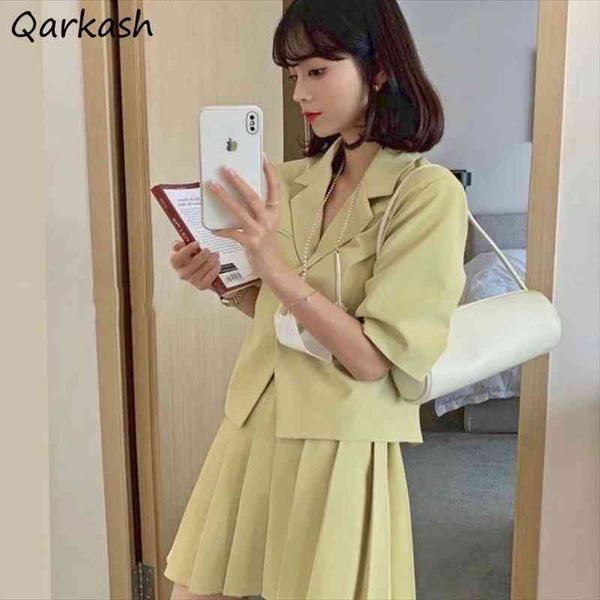 women suits notched pleated skirts set solid elegant ladies summer short sleeve preppy style chic simple stylish retro, Gray
women suits notched pleated skirts set solid elegant ladies summer short sleeve preppy style chic simple stylish retro, Gray