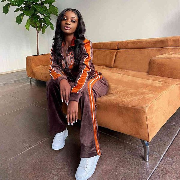 women's two piece pants women tracksuit embroidery letter velvet 2piece set outfit sweatshirt+straight sweatpants matching fitness spor, White
women's two piece pants women tracksuit embroidery letter velvet 2piece set outfit sweatshirt+straight sweatpants matching fitness spor, White