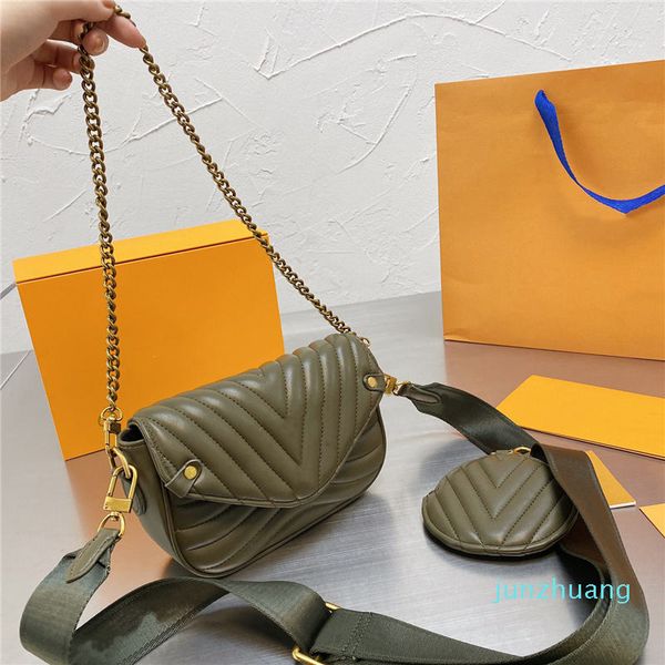 designer- classic fashion shoulder bags handbags ladies luxurys women genuine leather mobile phone purse metal chain flap cross body wallet
designer- classic fashion shoulder bags handbags ladies luxurys women genuine leather mobile phone purse metal chain flap cross body wallet
