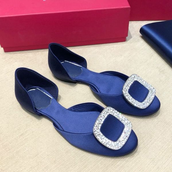 designer women shoes chips rhinestone silk satin ballet shoe elegant ladies footwear ladies indoor flat, Black 
designer women shoes chips rhinestone silk satin ballet shoe elegant ladies footwear ladies indoor flat, Black