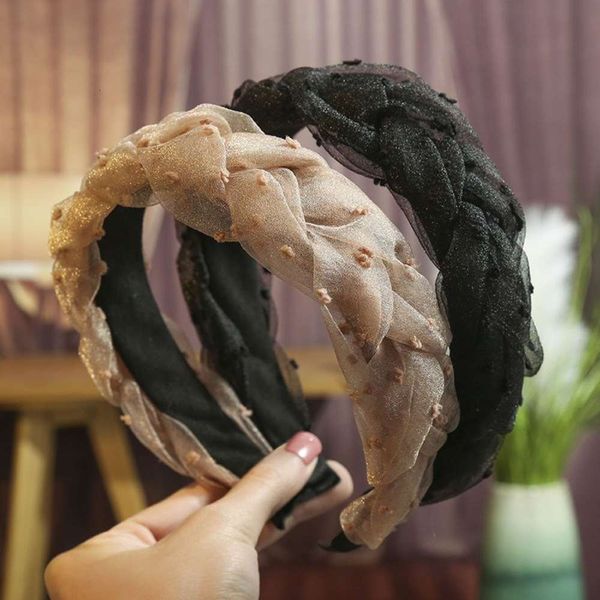 net red hoop twist braid simple going out press temperament wide edge headdress, Black;brown
net red hoop twist braid simple going out press temperament wide edge headdress, Black;brown