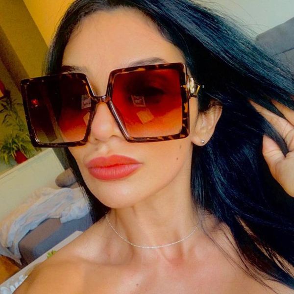sunglasses 2021 classic vintage square women oversized sunglass woman men retro black sun glasses shades goggle, White;black
sunglasses 2021 classic vintage square women oversized sunglass woman men retro black sun glasses shades goggle, White;black