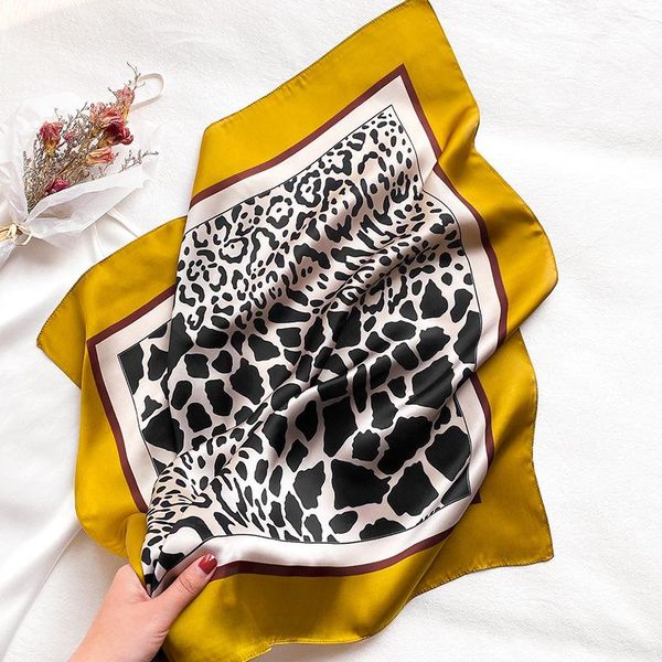 scarves 70*70cm square silk feeling 100% polyester scarf fashion women leopard dot head skinny hair tie band small neck wrap shawls, Blue;gray
scarves 70*70cm square silk feeling 100% polyester scarf fashion women leopard dot head skinny hair tie band small neck wrap shawls, Blue;gray