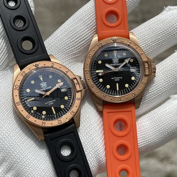 wristwatches steeldive brand design sd1966s bronze bezel c3 green luminous nh35 200m sapphire glass automatic mens diver watches, Slivery;brown
wristwatches steeldive brand design sd1966s bronze bezel c3 green luminous nh35 200m sapphire glass automatic mens diver watches, Slivery;brown