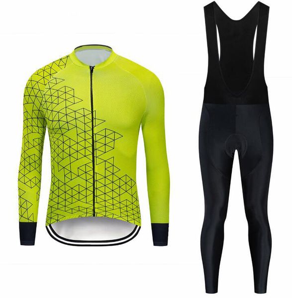 selling new styles of men's cycling wear long-sleeved suits, road cycling, mountain mountain biking, cycling equipment, bicycle downhil
selling new styles of men's cycling wear long-sleeved suits, road cycling, mountain mountain biking, cycling equipment, bicycle downhil
