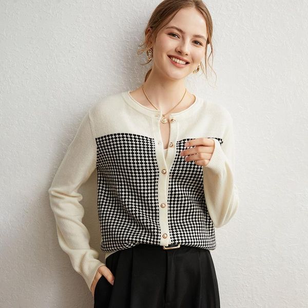 women's knits & tees autumn and winter 100% pure wool round neck skin-friendly knitted jacket fashion warm all-match blouse long sleeve, White
women's knits & tees autumn and winter 100% pure wool round neck skin-friendly knitted jacket fashion warm all-match blouse long sleeve, White