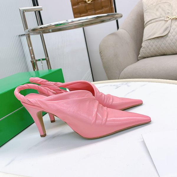 2021 designer women sandals with correct original box dust bag shoes snake print slide spring summer wide sandals slipper, Black
2021 designer women sandals with correct original box dust bag shoes snake print slide spring summer wide sandals slipper, Black