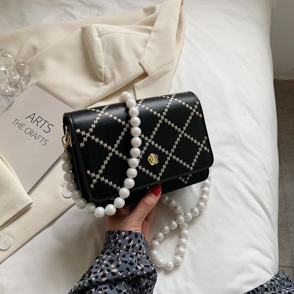 bag new fashion 2021 shoulder texture pearl handbag korean version ins wind casual messenger atmospheric retro xaept
bag new fashion 2021 shoulder texture pearl handbag korean version ins wind casual messenger atmospheric retro xaept