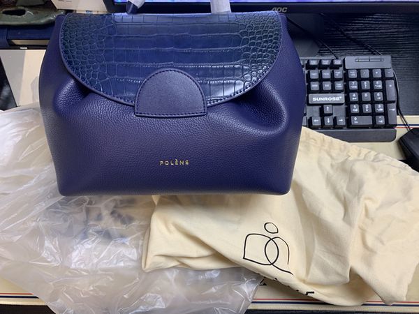 designer bag large polene ins smiley bag niche brand all-match large-capacity handbag messenger fashion french luxury
designer bag large polene ins smiley bag niche brand all-match large-capacity handbag messenger fashion french luxury
