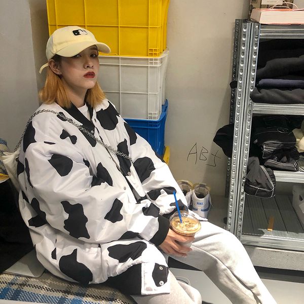 2021 new cow print bomber jackets women autumn winter thick baseball jacket korea cute streetwear harajuku oversized outerwear coat xz6x, Black
2021 new cow print bomber jackets women autumn winter thick baseball jacket korea cute streetwear harajuku oversized outerwear coat xz6x, Black