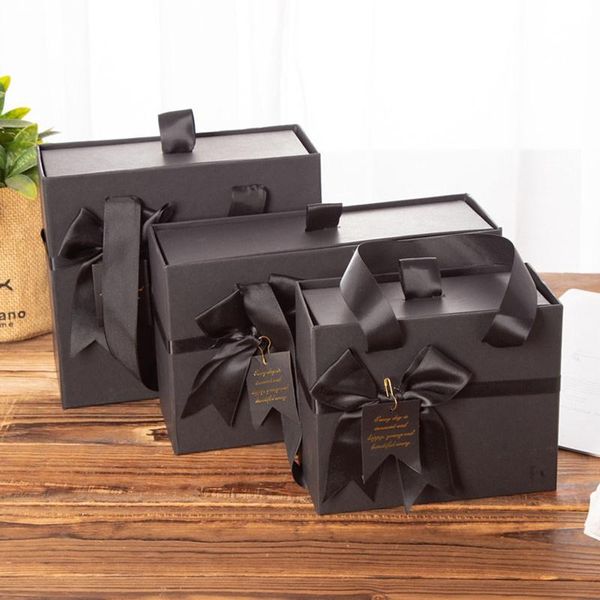 gift wrap bowknot jewelry packaging box handmade soap kraft paper bag with handles for valentine's day weddings
gift wrap bowknot jewelry packaging box handmade soap kraft paper bag with handles for valentine's day weddings