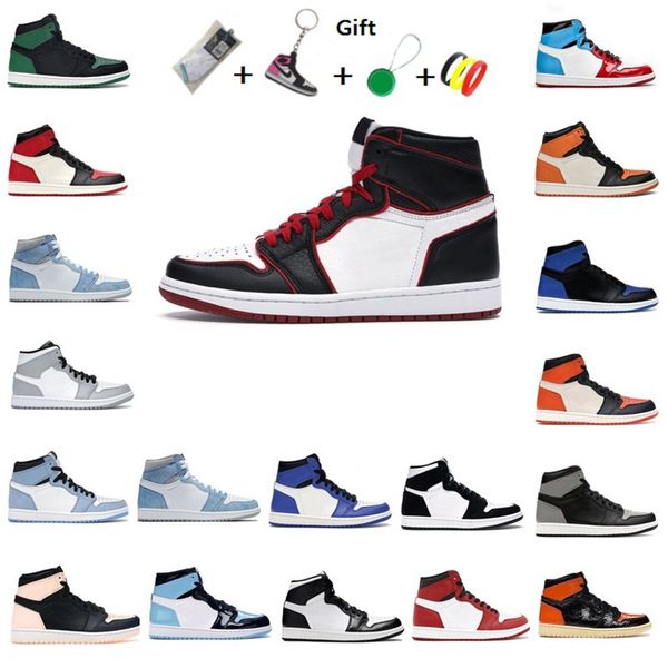 green black 1s basketball shoes jumpman 1 man women bloodline men sneakers fearless obsidian unc patent gold toe trainers with socks
green black 1s basketball shoes jumpman 1 man women bloodline men sneakers fearless obsidian unc patent gold toe trainers with socks