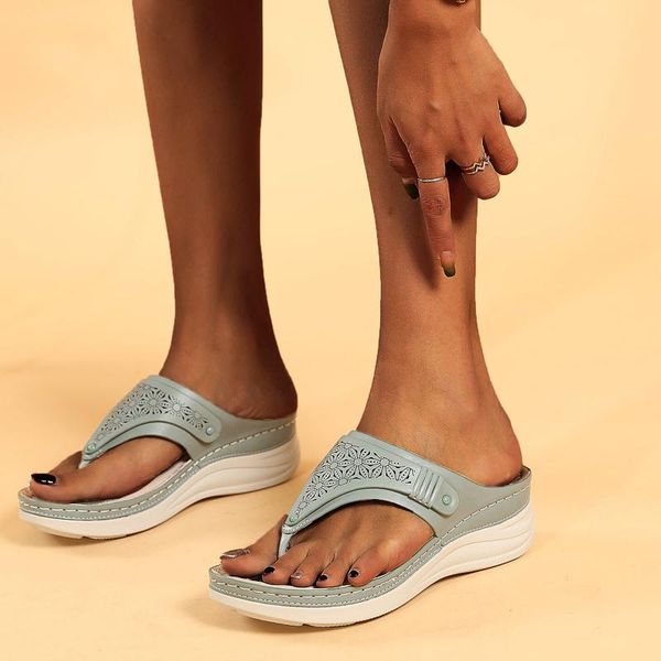 round toe sandals non-slip open toe slope heel shoes for women casual beach holiday sandals rome style summer shoes plus size 42, Black
round toe sandals non-slip open toe slope heel shoes for women casual beach holiday sandals rome style summer shoes plus size 42, Black