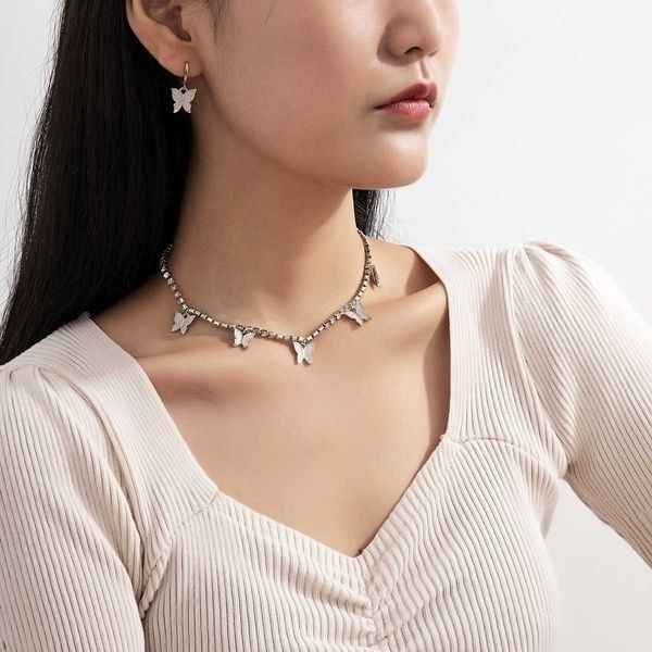 jewelry simple claw chain diamond women's small butterfly earrings necklace set, Silver
jewelry simple claw chain diamond women's small butterfly earrings necklace set, Silver