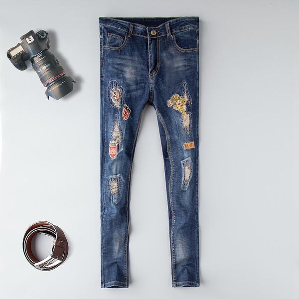 2021 new men's pants crayons denim plus size 38 blue slim fit male jeans anguished motorcycle embroidered homme w174
2021 new men's pants crayons denim plus size 38 blue slim fit male jeans anguished motorcycle embroidered homme w174