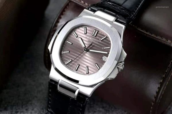 factory cal.324sc automatic thickness 8.3mm power storage "55 hours" diameter 40mm wristwatches, Slivery;brown
factory cal.324sc automatic thickness 8.3mm power storage "55 hours" diameter 40mm wristwatches, Slivery;brown