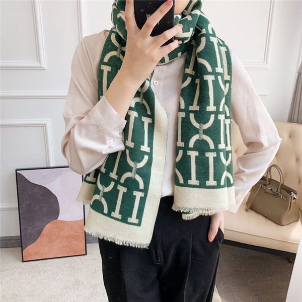 winter cashmere-blend material scarf long warm women's shawl with letter printing 180*70cm 5 colors scarves fashion design wrap h, Blue;gray
winter cashmere-blend material scarf long warm women's shawl with letter printing 180*70cm 5 colors scarves fashion design wrap h, Blue;gray