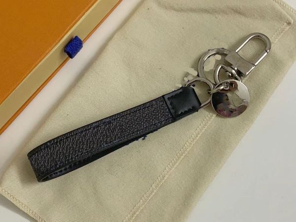 classic 2021 with box luxury accessories key buckle lovers car keychain handmade designer leather keychains men women bags pend, Black
classic 2021 with box luxury accessories key buckle lovers car keychain handmade designer leather keychains men women bags pend, Black