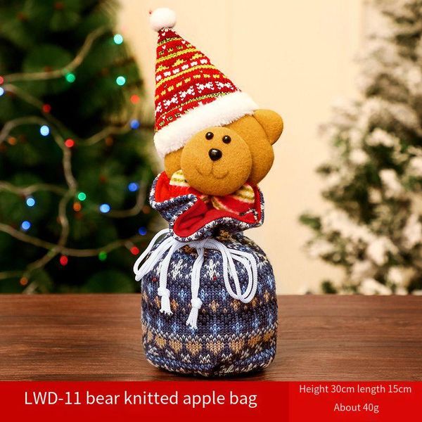 christmas decorations bear doll knitted apple gift bag, stockings, children's small gifts, cartoon decorations.
christmas decorations bear doll knitted apple gift bag, stockings, children's small gifts, cartoon decorations.