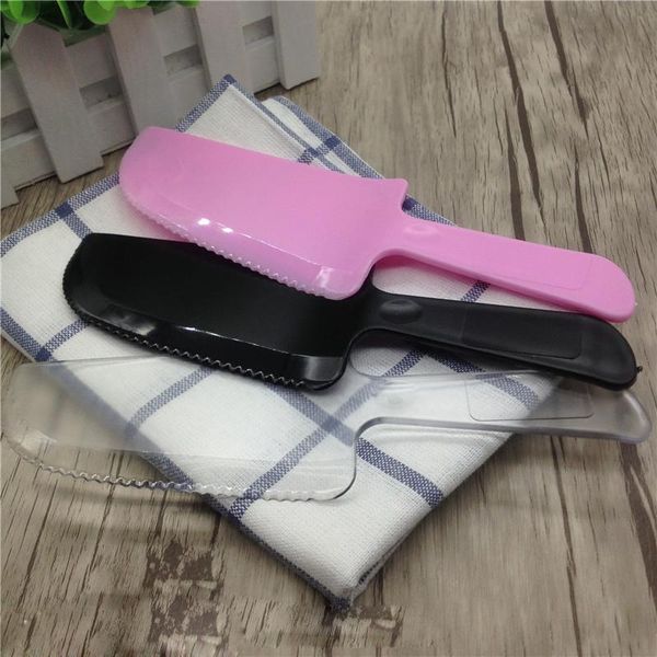 packaging dinner service 500pcs/lot birthday cake cutter disposable dessert knife plastic tableware for wedding party
packaging dinner service 500pcs/lot birthday cake cutter disposable dessert knife plastic tableware for wedding party