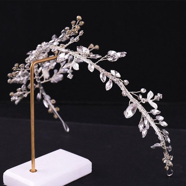 hair clips & barrettes romantic clear crystal cluster beads wedding headwear headbands tiara jewelry hairbands for bride ml, Golden;silver
hair clips & barrettes romantic clear crystal cluster beads wedding headwear headbands tiara jewelry hairbands for bride ml, Golden;silver