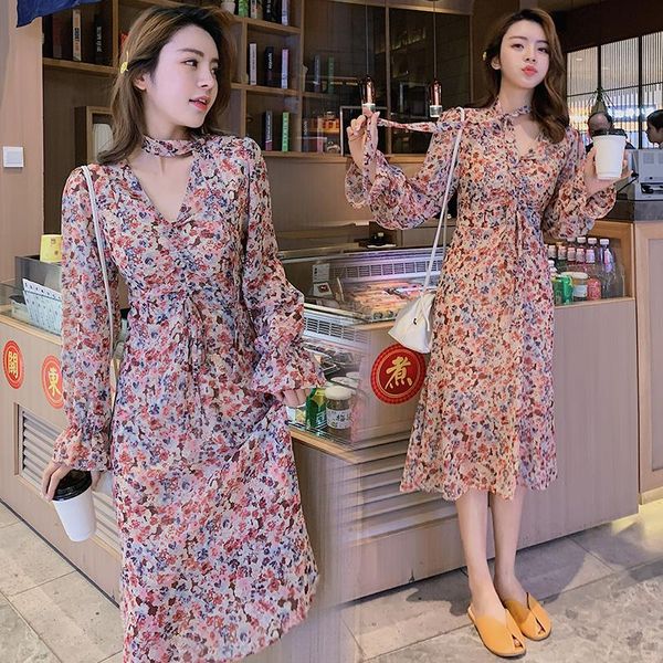maternity dresses clothes spring autumn chiffon v neck loose stylish floral dress for pregnant women mom, White
maternity dresses clothes spring autumn chiffon v neck loose stylish floral dress for pregnant women mom, White