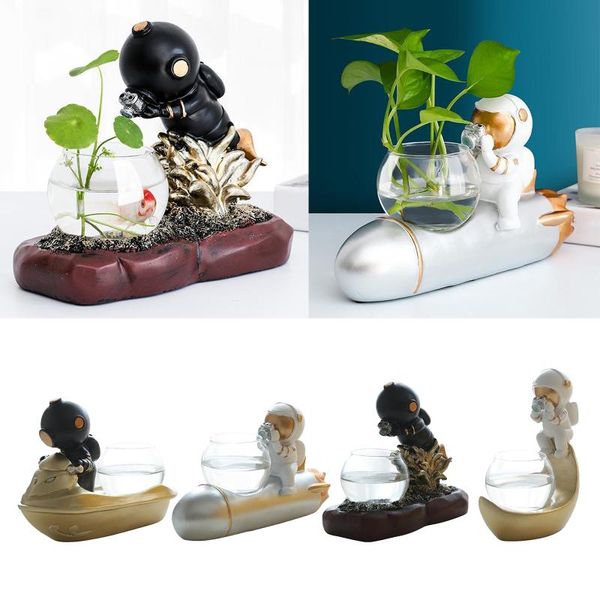 nordic astronaut flower pot hydroponic plant vase glass vase coffee shop table home decoration
nordic astronaut flower pot hydroponic plant vase glass vase coffee shop table home decoration