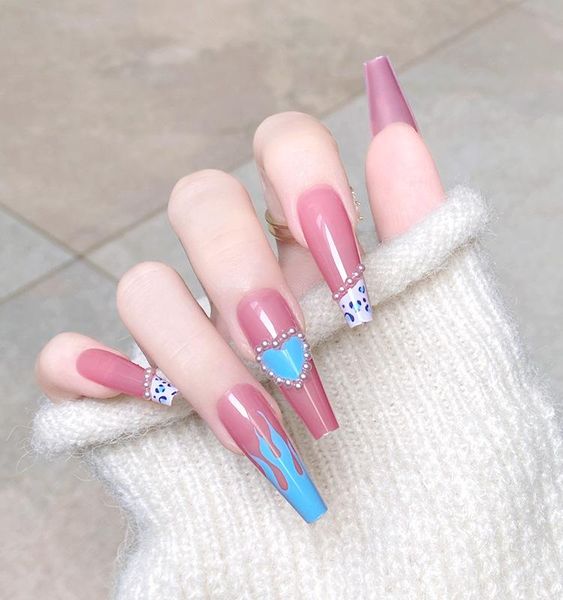 false nails 24pcs blue flame nail patch sweet style glue type removable super long paragraph manicure save time cin6 899, Red;gold
false nails 24pcs blue flame nail patch sweet style glue type removable super long paragraph manicure save time cin6 899, Red;gold