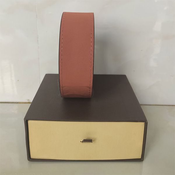 girdle smooth buckle mens belts luxury fashion brand for men and womens belt designers big buckles printing business strap classic waistband, Black;brown
girdle smooth buckle mens belts luxury fashion brand for men and womens belt designers big buckles printing business strap classic waistband, Black;brown