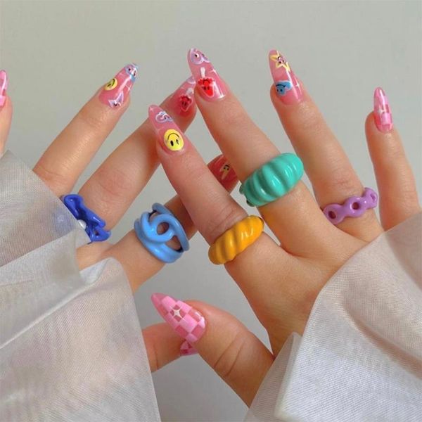 cluster rings 2021 fashion hollow irregular geometric metal chain open for women korean creative hand-painted croissant ring jewelry, Golden;silver
cluster rings 2021 fashion hollow irregular geometric metal chain open for women korean creative hand-painted croissant ring jewelry, Golden;silver