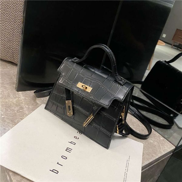 hbp summer 2021 new fashion net red kelly messenger bag
hbp summer 2021 new fashion net red kelly messenger bag