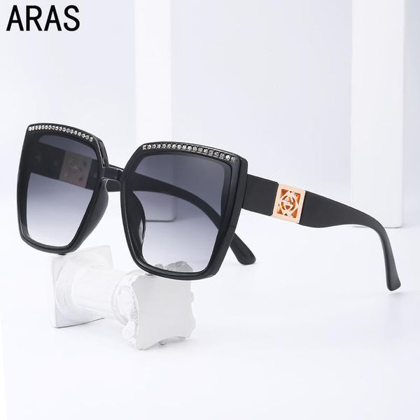 sunglasses 2021 vintage fashion oversized diamonds famous design diamond square sun glasses for female, White;black
sunglasses 2021 vintage fashion oversized diamonds famous design diamond square sun glasses for female, White;black