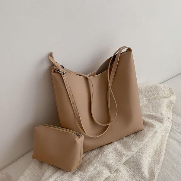 evening bags vintage large capacity totes designer wide strap shoulder luxury pu leather crossbody bag lady buckets composite purses
evening bags vintage large capacity totes designer wide strap shoulder luxury pu leather crossbody bag lady buckets composite purses