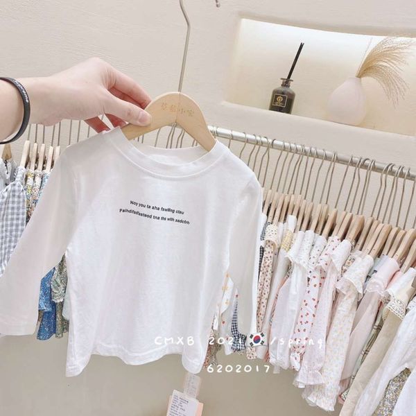 wear strawberry xiaobao 2021 spring new children's underpants boys and girls solid color cartoon korean long sleeve t-shirt, Blue
wear strawberry xiaobao 2021 spring new children's underpants boys and girls solid color cartoon korean long sleeve t-shirt, Blue