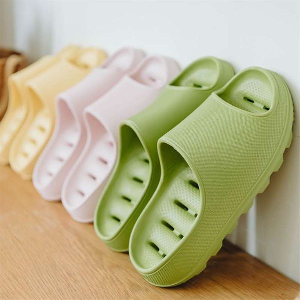 slipper non-slip thick bottom summer home bathroom slides couples indoor female flip flops 210928, Black
slipper non-slip thick bottom summer home bathroom slides couples indoor female flip flops 210928, Black