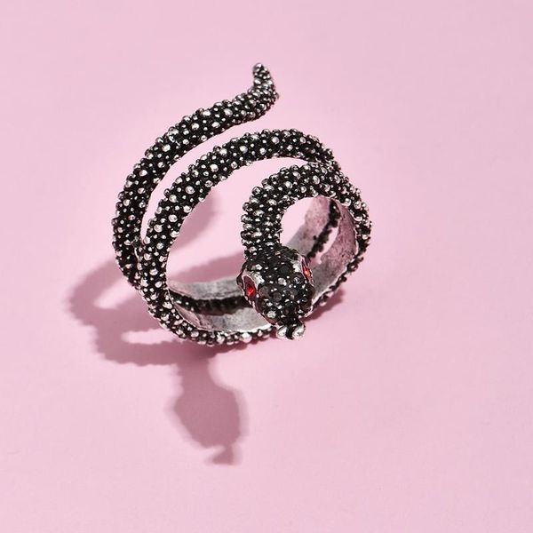 cluster rings alyxuy 2021 vintage boho snake crystal finger set punk personality animal black ring for women party jewelry gift, Golden;silver
cluster rings alyxuy 2021 vintage boho snake crystal finger set punk personality animal black ring for women party jewelry gift, Golden;silver
