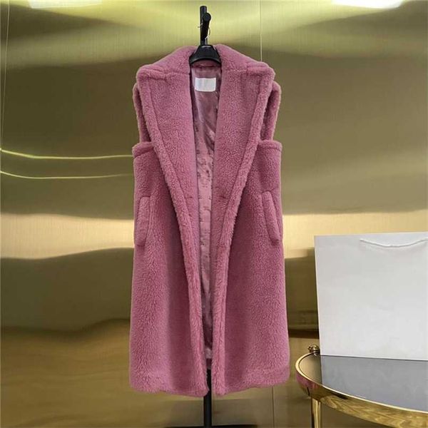 spring teddy vest women's coat teddy bear real wool fur thicken oversize female 211124, Black
spring teddy vest women's coat teddy bear real wool fur thicken oversize female 211124, Black