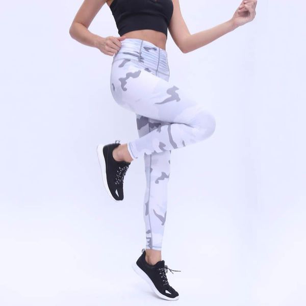 women's high-waist four-needle six-line new camouflage fitness yoga pants tight stretch printed sports pants, White;red
women's high-waist four-needle six-line new camouflage fitness yoga pants tight stretch printed sports pants, White;red