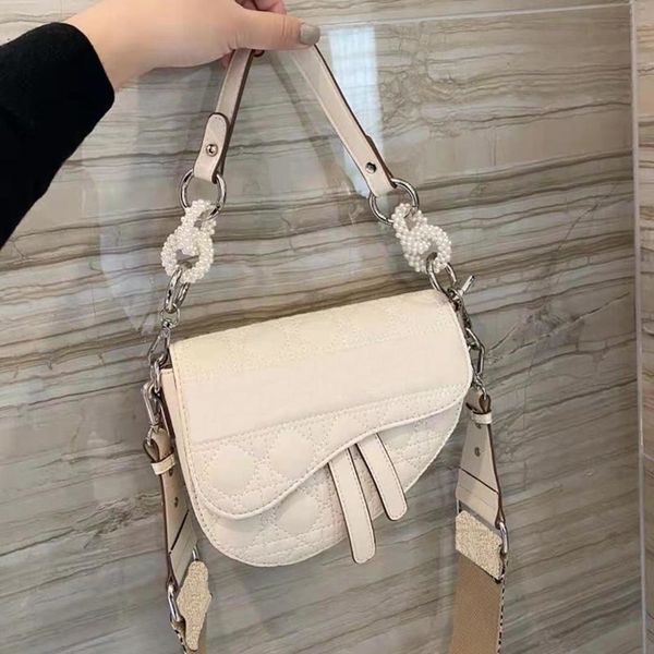 2021 new style high cmquality ladies leather bags retro messenger handbag shoulder bag, Black
2021 new style high cmquality ladies leather bags retro messenger handbag shoulder bag, Black