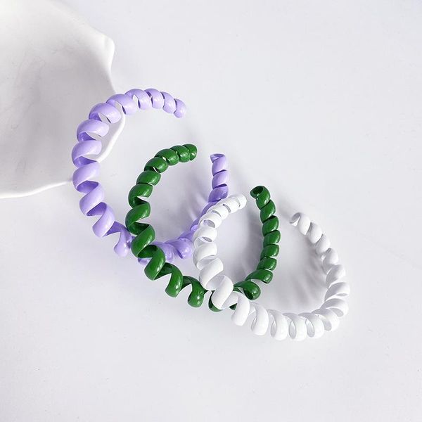 bangle green telephone line bracelets for women candy color rotating spring adjustable bracelet, Black
bangle green telephone line bracelets for women candy color rotating spring adjustable bracelet, Black