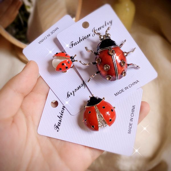 factory wholesale creative cartoon insect brooch with diamond animal simulation beetle seven star ladybug brooch pin badge accessories hea/r
factory wholesale creative cartoon insect brooch with diamond animal simulation beetle seven star ladybug brooch pin badge accessories hea/r