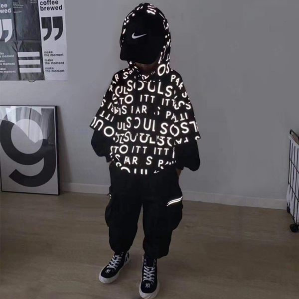 Boys Clothing Kids Black Luminous Sets Letter Long Sleeve Tops +pants 2pcs Hooded Hip Hop Fall Clothes Toddler Boys Clothes
Boys Clothing Kids Black Luminous Sets Letter Long Sleeve Tops +pants 2pcs Hooded Hip Hop Fall Clothes Toddler Boys Clothes